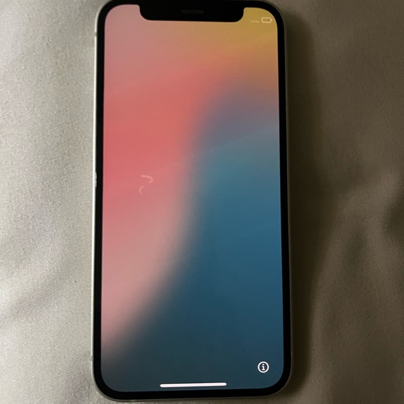 Apple iPhone 12 mini Light Green 64 GB - Picture 7 of 7